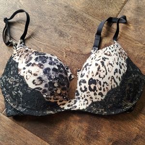 Victoria's Secret cheetah lace bra 34D underwire light padding seamless